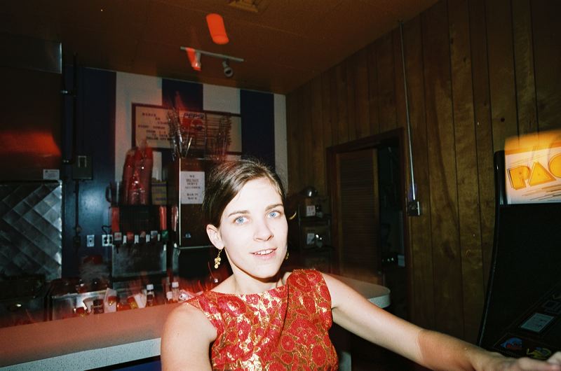 a00023_036.jpg